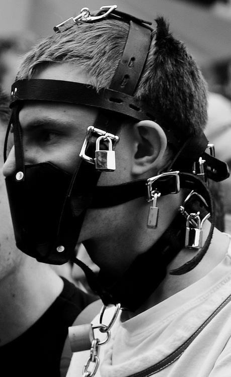 So want to be collared and gagged, n muzzled