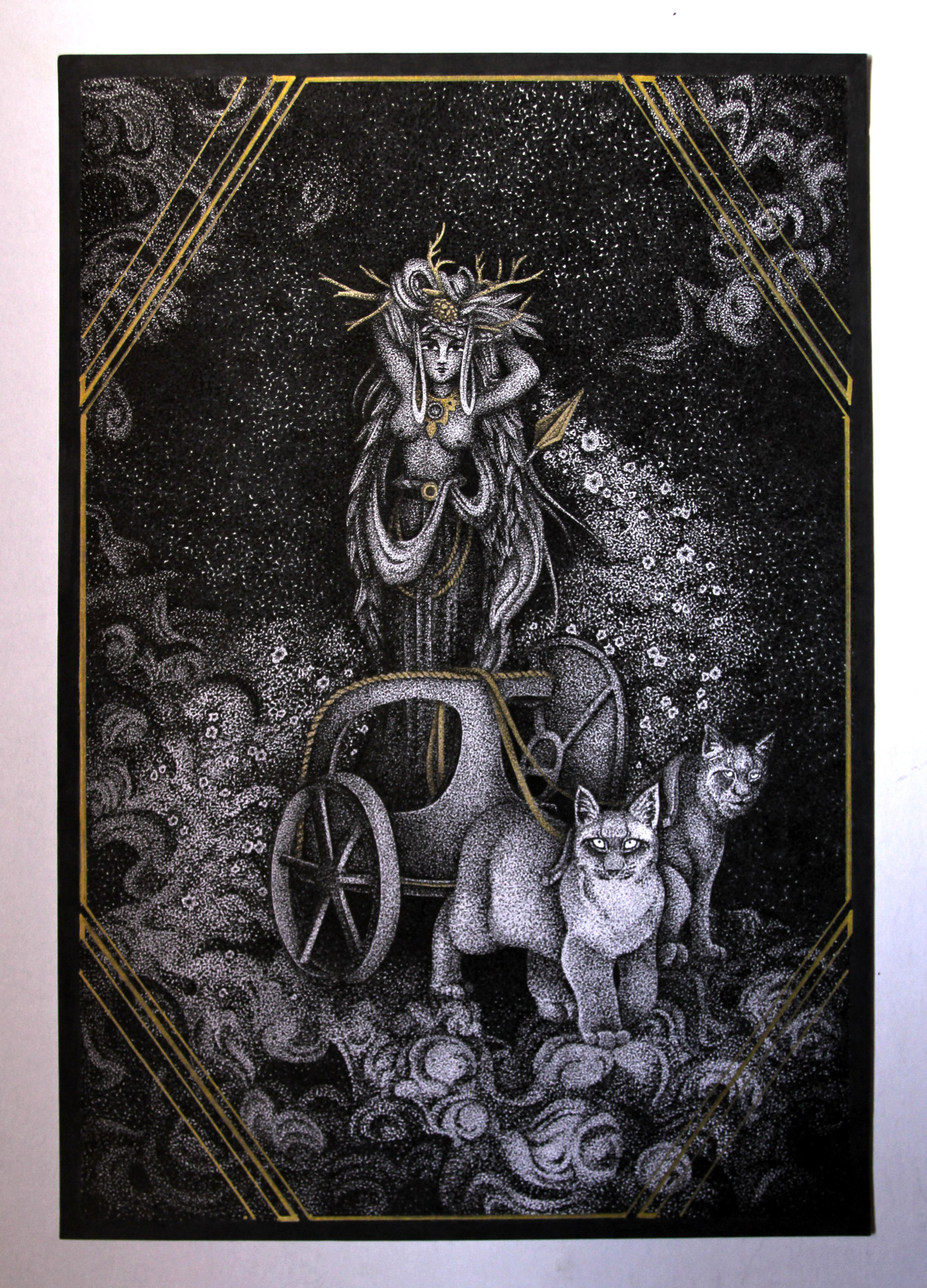 Violaine Billet Freyja Dessin Au Feutre Fin Noir Et Or