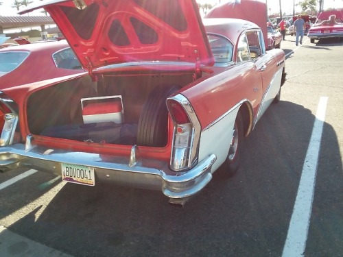 justneedsalittlework:Beautiful ‘55 - ‘57 Buick Century spotted...