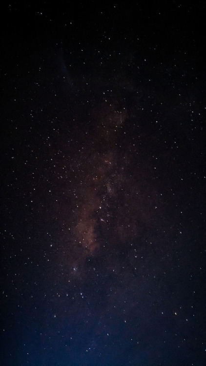 photos-of-space:Milky way shot from phone.