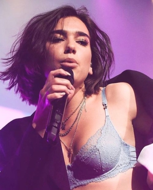 dualipa122:VS Angel 