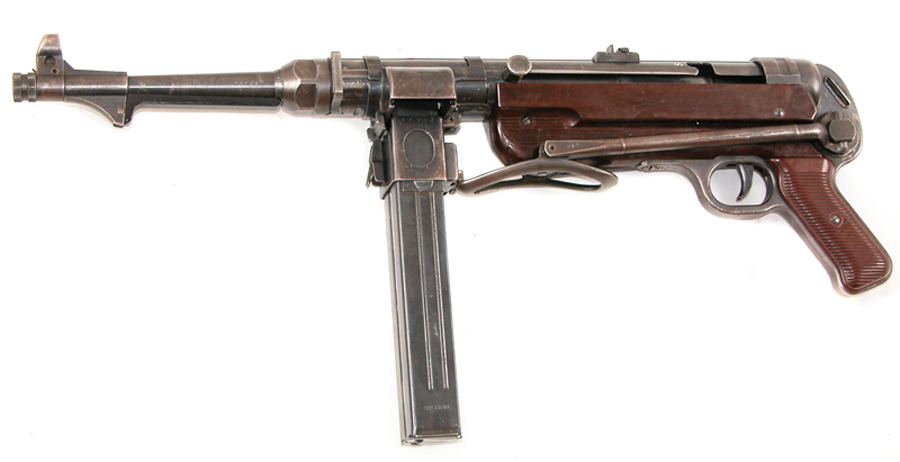 Lock, Stock, and History — The Dual Magazine MP 40, During World War II ...