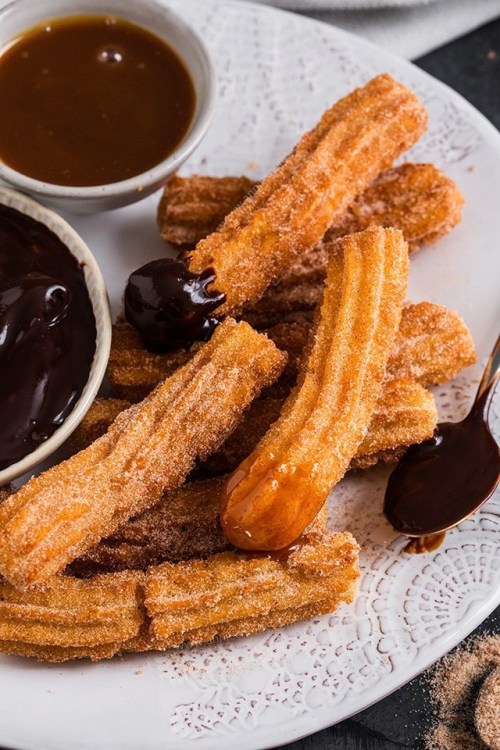 Homemade Churros | Cooking recipes desserts, Yummy food 