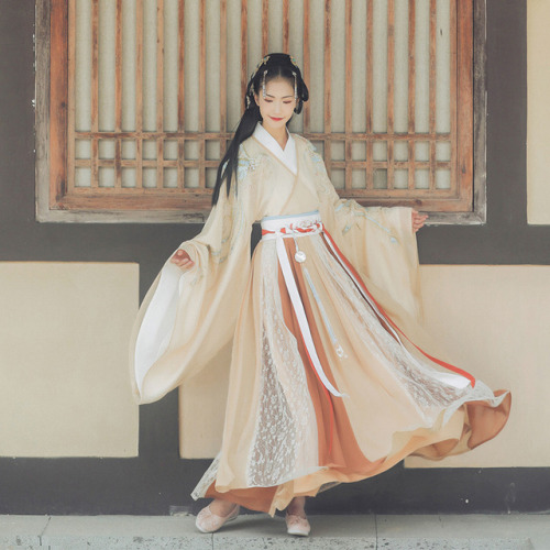 hanfugallery:Chinese hanfu by 汉尚华莲