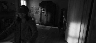 Resultado de imagen para gifs de suspenso