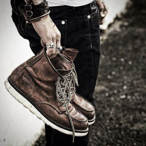 levi's and red wings