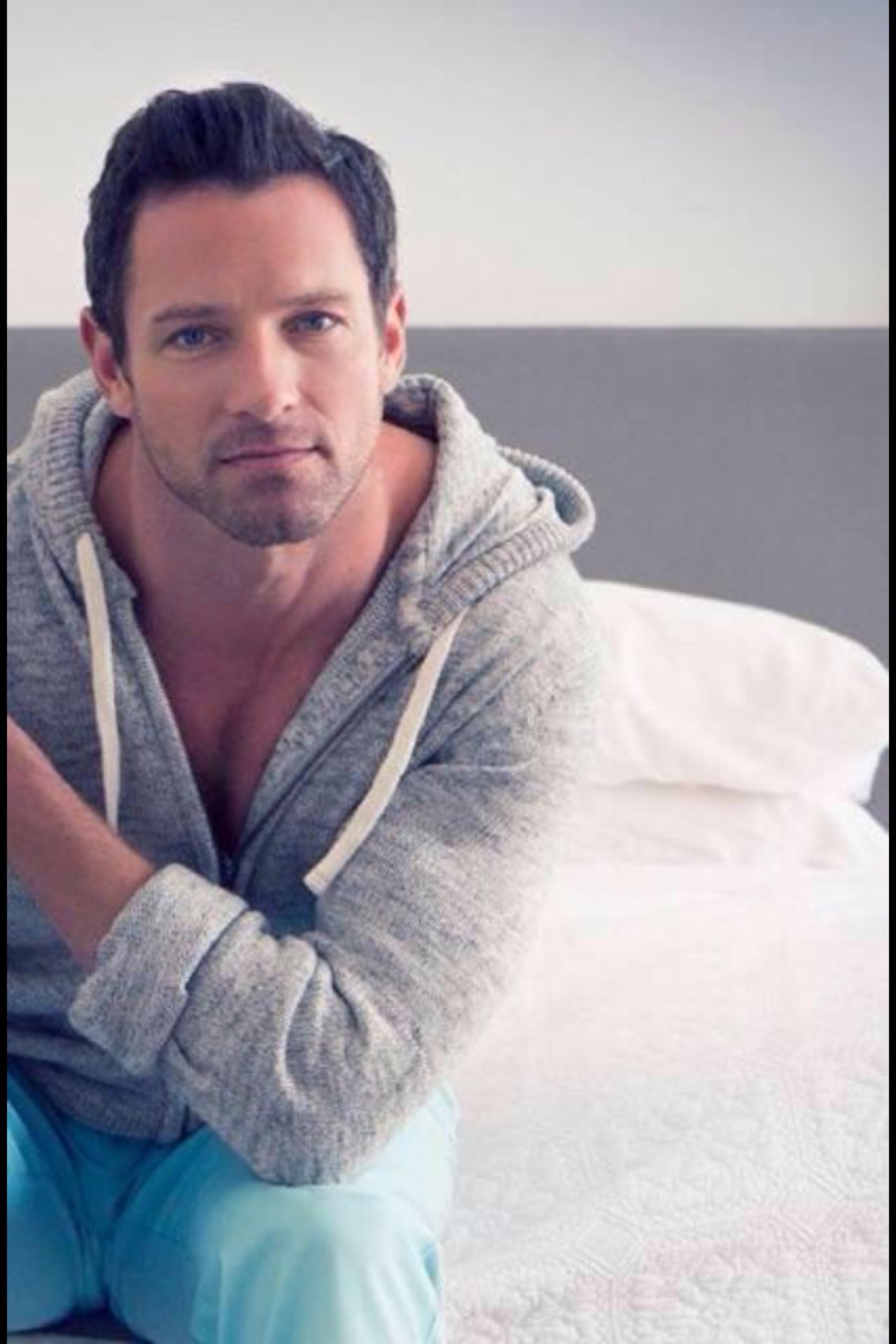 Get some Ian Bohen in your life!!