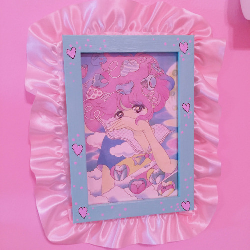 virtualpetz:i’ve painted and decorated several frames since my...