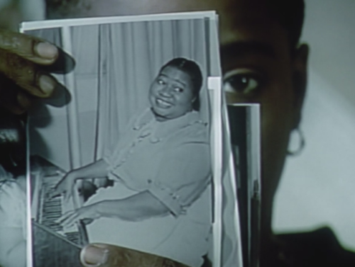 tsaifilms:The Watermelon Woman (1996)Directed by Cheryl Dunye