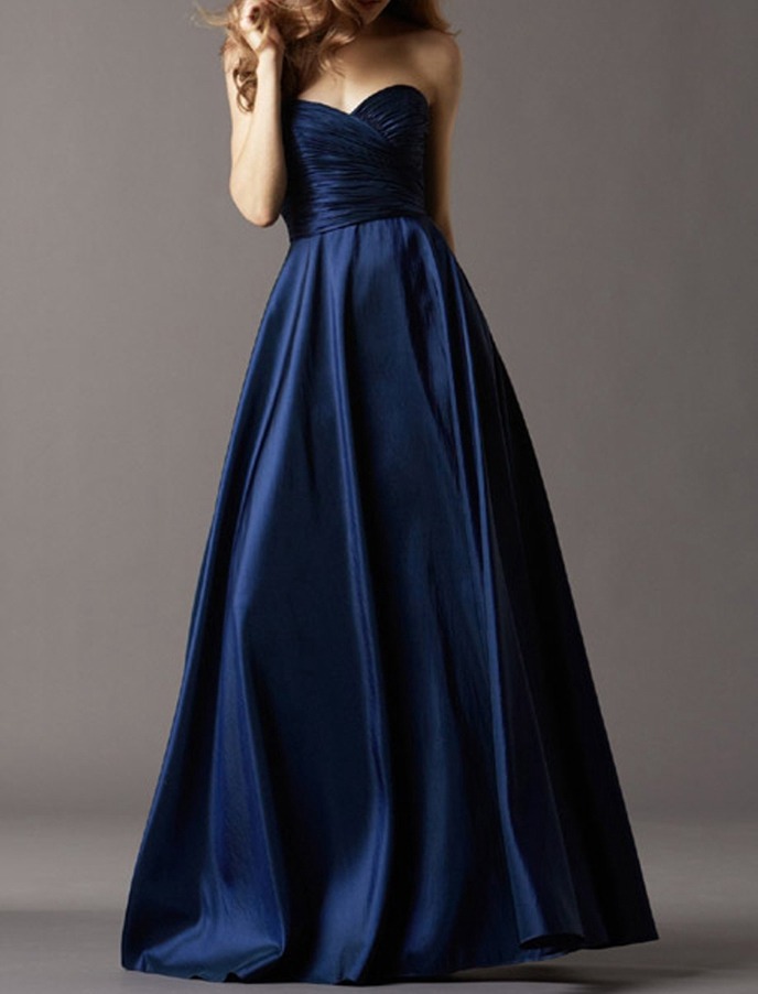 prom dress • dark blue sweetheart neck prom dress