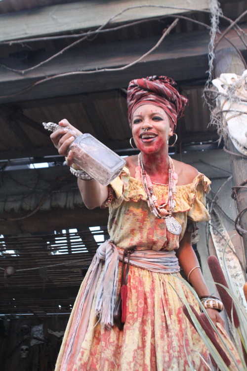 boogedyboogedyboo:The Voodoo Queen - Bayou of BloodHHN 24