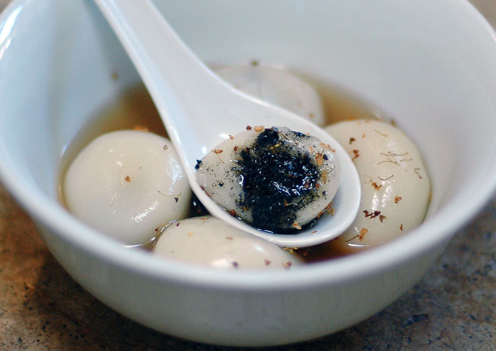 Recipe: Black Sesame Dumplings
