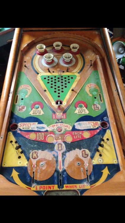 Mystic Pinball, Vintage Pinball Machines