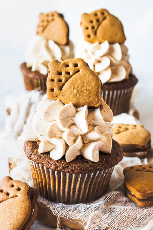 sweetoothgirl: Nutella Gingerbread Cupcakes