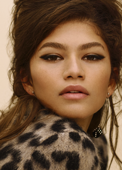 henryscavills:ZENDAYA COLEMANphotographed by Thomas Whiteside...