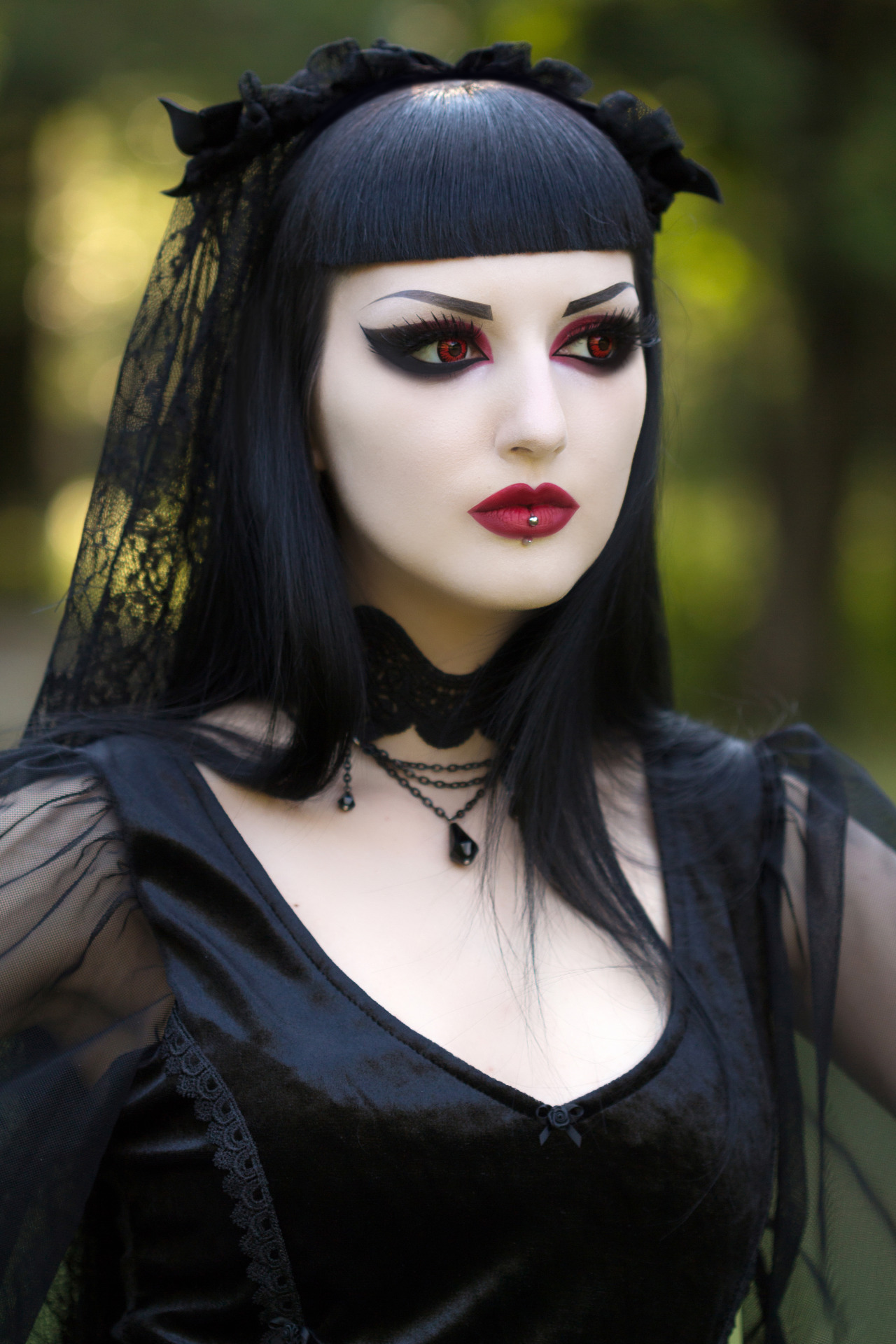 Obsidian Kerttu Vampire Editorial with Sinister... - Gothic and Amazing