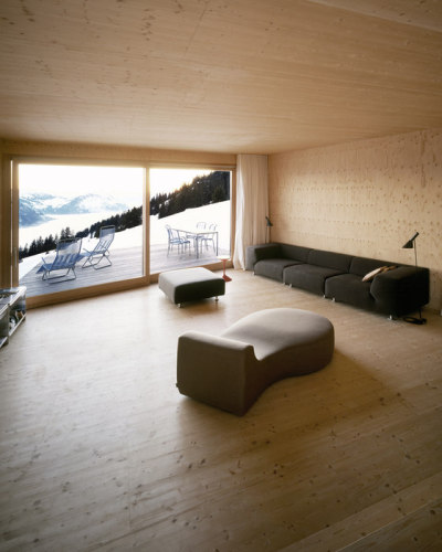 Holiday house on the Rigi / Andreas Fuhrimann Gabrielle Hächler Architekten