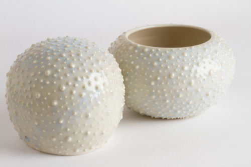 moolric-ceramics:Moon RaysI’ve made this glaze twice, and got...