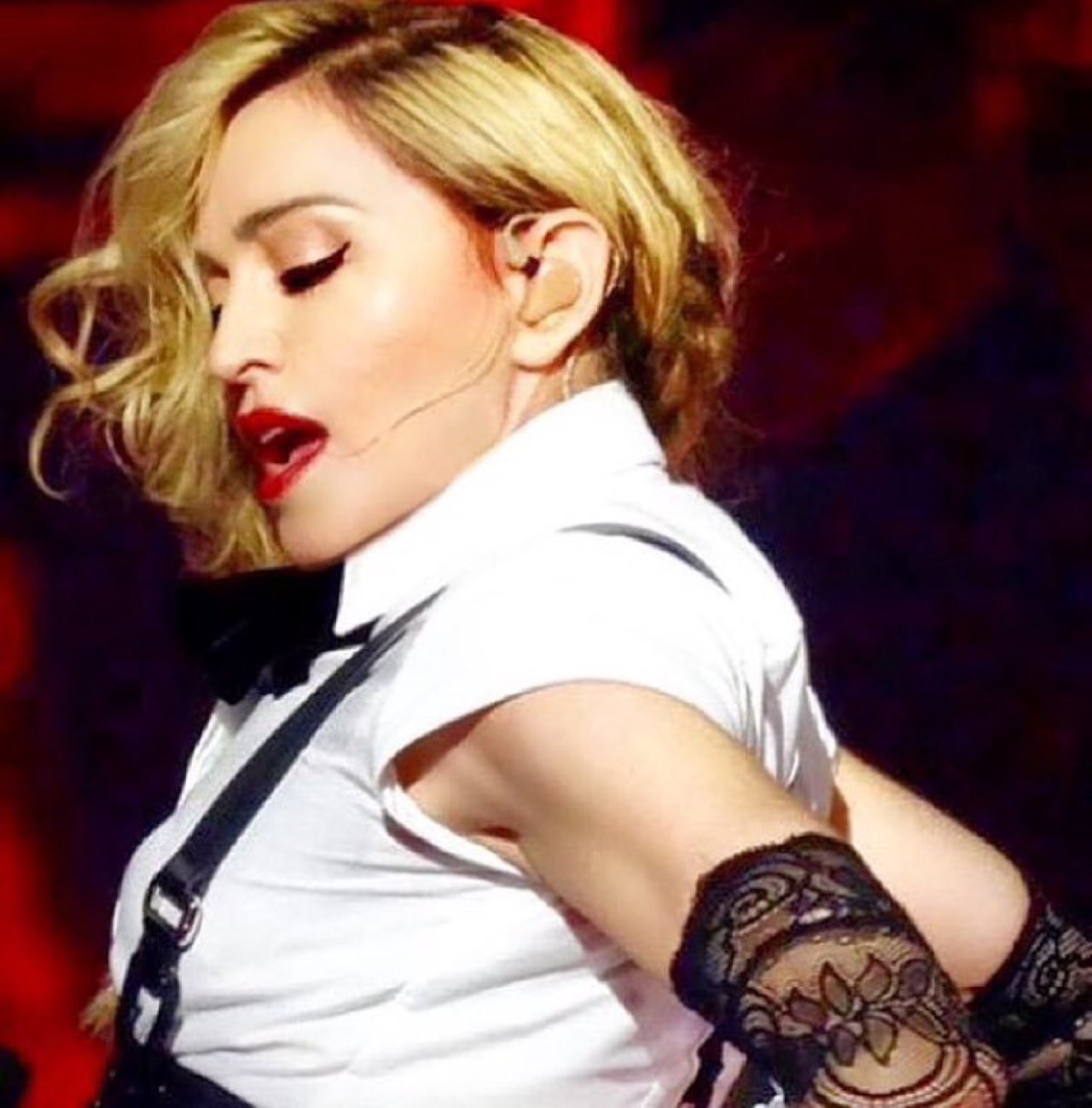 Мадонна французская певица