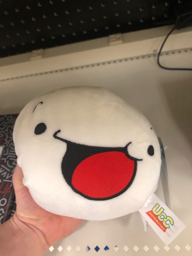 floof plush odd1sout