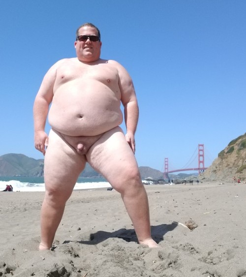 playnnude:Fun day at Baker Beach! I love being able to walk...