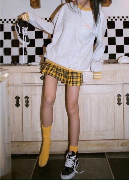 fraillittlefairyboy:more 90s thinspo for anon