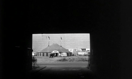 cinemawithoutpeople:Cinema without people: Wings of Desire...