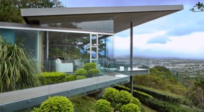 stevetrs:Steel and glass Costa Rican home by Cañas Arquitectos