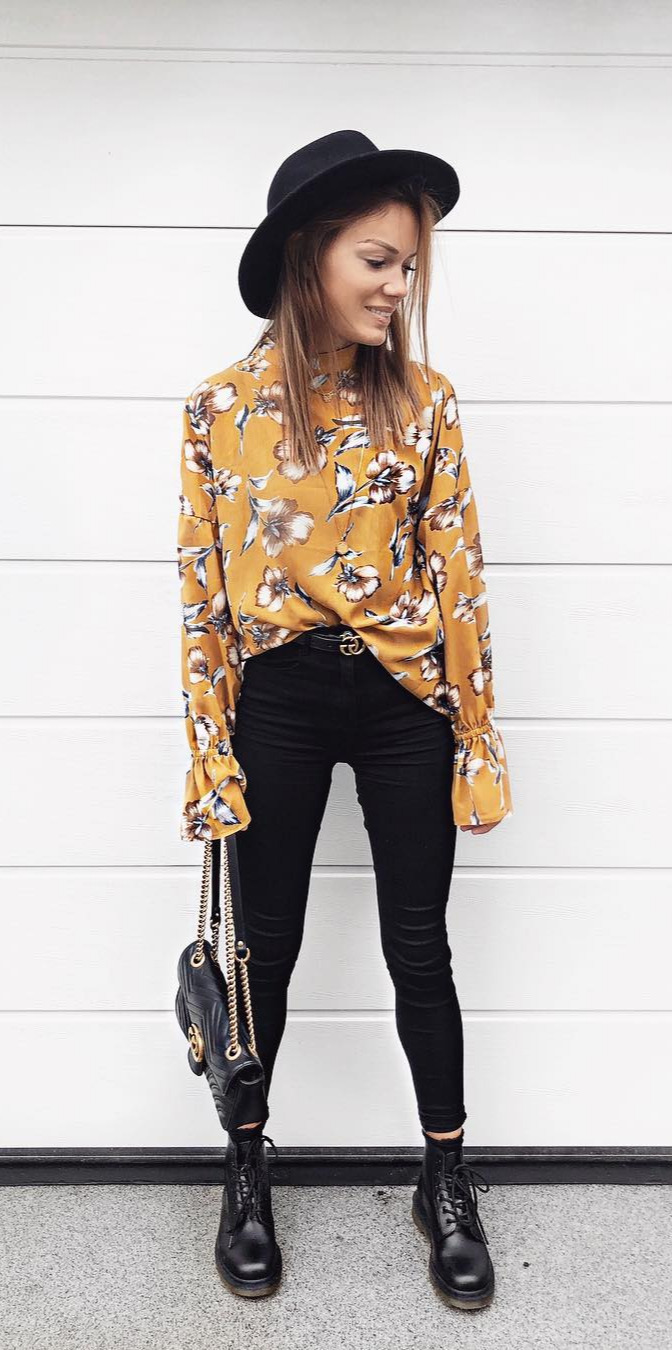 celebrity outfits, vintage fashion, #Photooftheday, #Loveit So hier noch mein heutiger Look ...mit dem Detailbild das war wohl nichts Aber wie merke, kennt ihr das Problem (meine Story) Ich weuch noch einen schAbend , seamlessfashion , outfitpost , guccimarmont , guccibelt , ootd , wiwt , outfitoftheday , whatiweartoday , metoday , todayslook , todaysoutfit  , outfitinspo , dailyoutfits  , instadaily  , casuallook , drmartens , skinnyjeans , hat , hut 