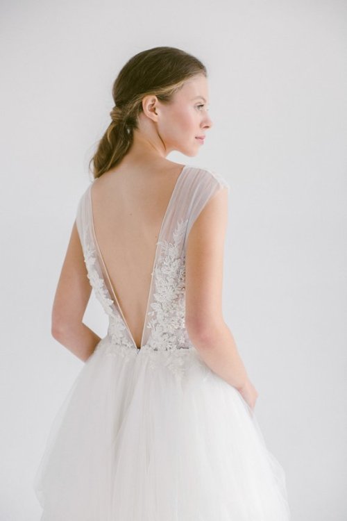 etsyftw:Sample sale / Ivory tulle wedding dress // Dione/ Open...