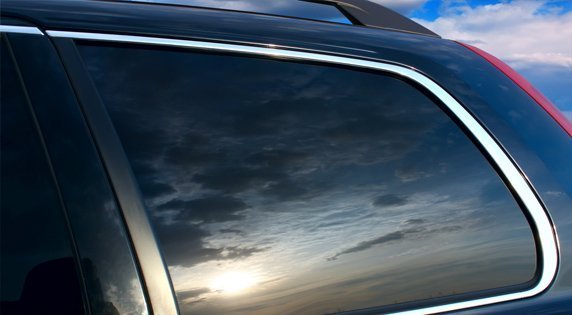 Auto Glass Window Tinting — The Advantages of Spray-On Window Tint