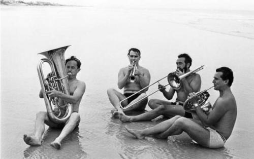 historicaltimes:Musicians from the London Symphony Orchestra...