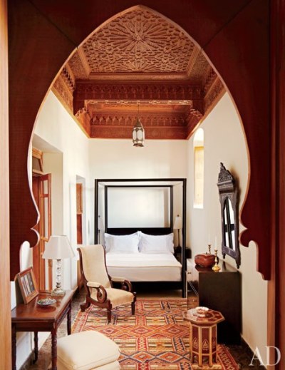 Compact Moroccan bedroom [462 × 600] [OS]