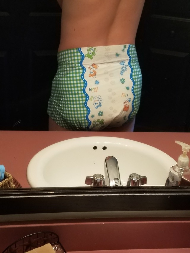 31 yr old male switch abdl. — There is it is! I love it! Now to just