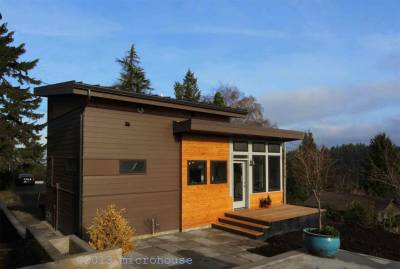 tinyhousedarling:<br /><br />Seattle Backyard Cottage<br />