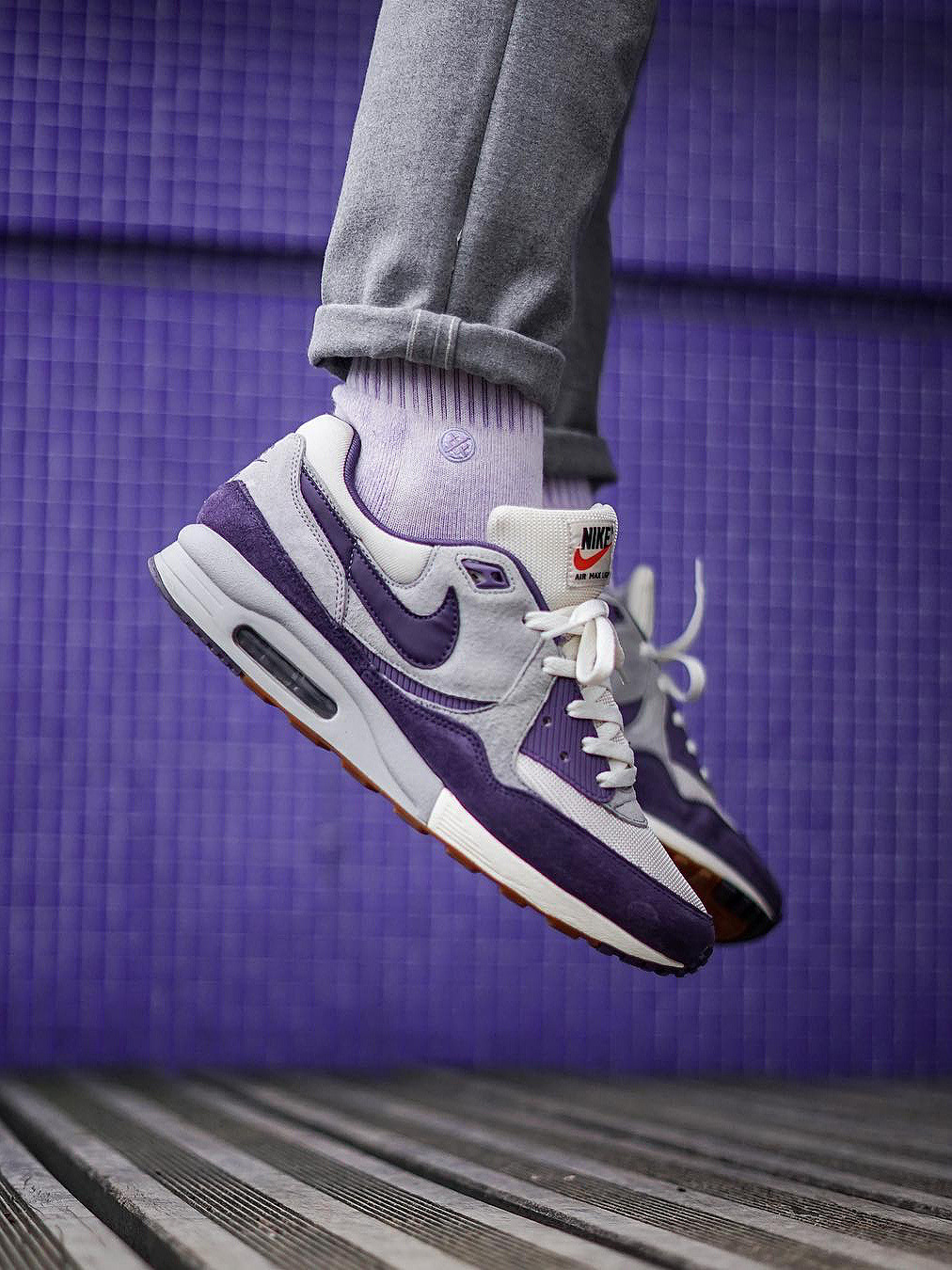 air max light easter purple