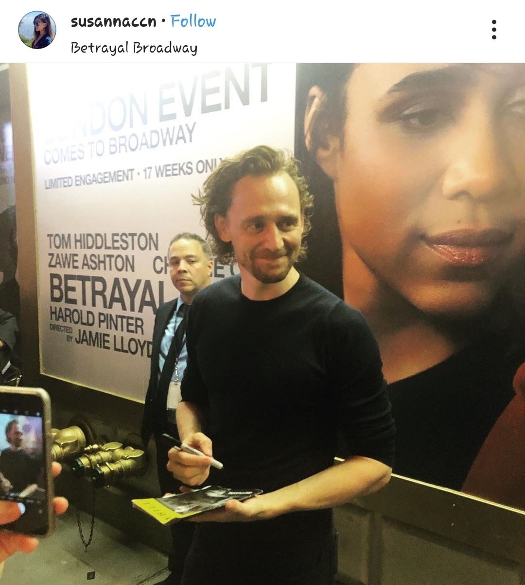 Tom Hiddleston With Fans At Stage Door After The Hiddles