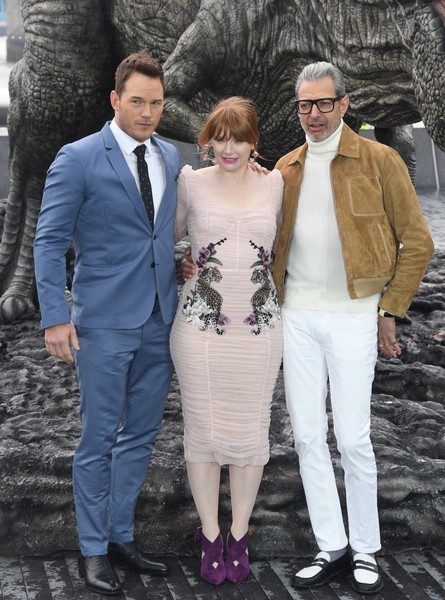 chrisprattdelicious:Colin Trevorrow, J.A Bayona, Bryce Dallas...