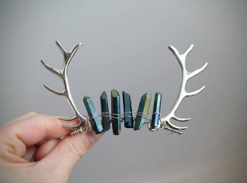 sosuperawesome:Crystal Crowns and Hair Combs, by Foxwood Forest...