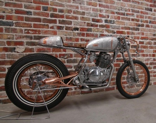 utwo:1980 Yamaha SR250 Cafe Racer© purpose built motoBEAUTY ...