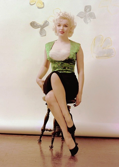 Retro fuck picture Marilyn monroe 5, Milf picture on blueeye.nakedgirlfuck.com