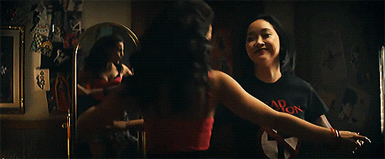 tumblr_plgmcifVdu1y4e0jao3_r1_540.gif (540Ã223)