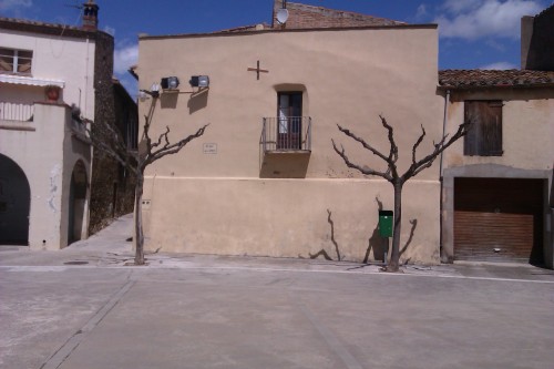 Consultori mèdic a Sant Sadurní de l'Heura, a l'antiga casa de...