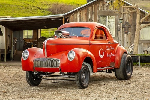 v-eight-lover:Willys Wednesday; ‘41 Coupe, 392 Hemi w/ 6-71...