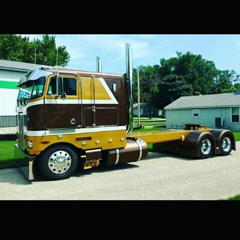 Semitrckn — Coe Peterbilt custom 352