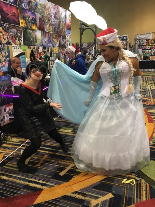 fakepalestine:loubuggins:emmajiqrubini:I cosplayed Edna Mode...