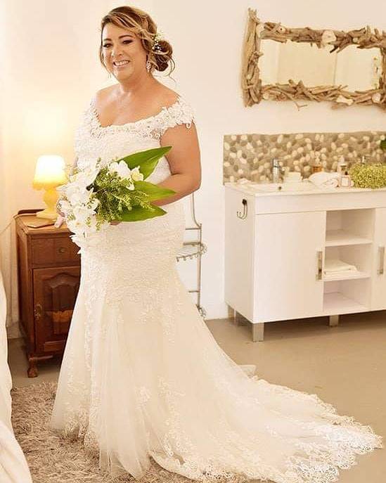<p>WE LOVE!!!!!! Oh ons gaan die bruidjie by Besters’ Bridal mis. Wat ‘n pragtige mens met die mooi sagste hart. Ons het lief geraak vir jou Melany. Jy het so ongelooflik mooi gelyk en dit was