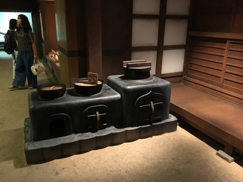 chiisai-fukurou:Inside Nagoya castles Donjon :)This was quite...