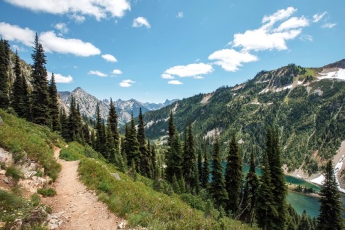 hannahaspen:Heather-Maple Loop Pass, North Cascades Nat. Park,...