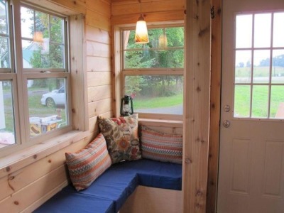 smallhomeideas:<br /><br /><br />The Duck Chalet via Tiny House Blog  Bear Creek Builders<br />photos via Tiny House Listings<br /><br />